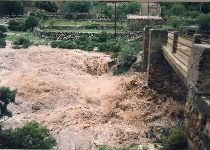Au Pont De Tuarelli, Ludique, Galeria, Corse Manso